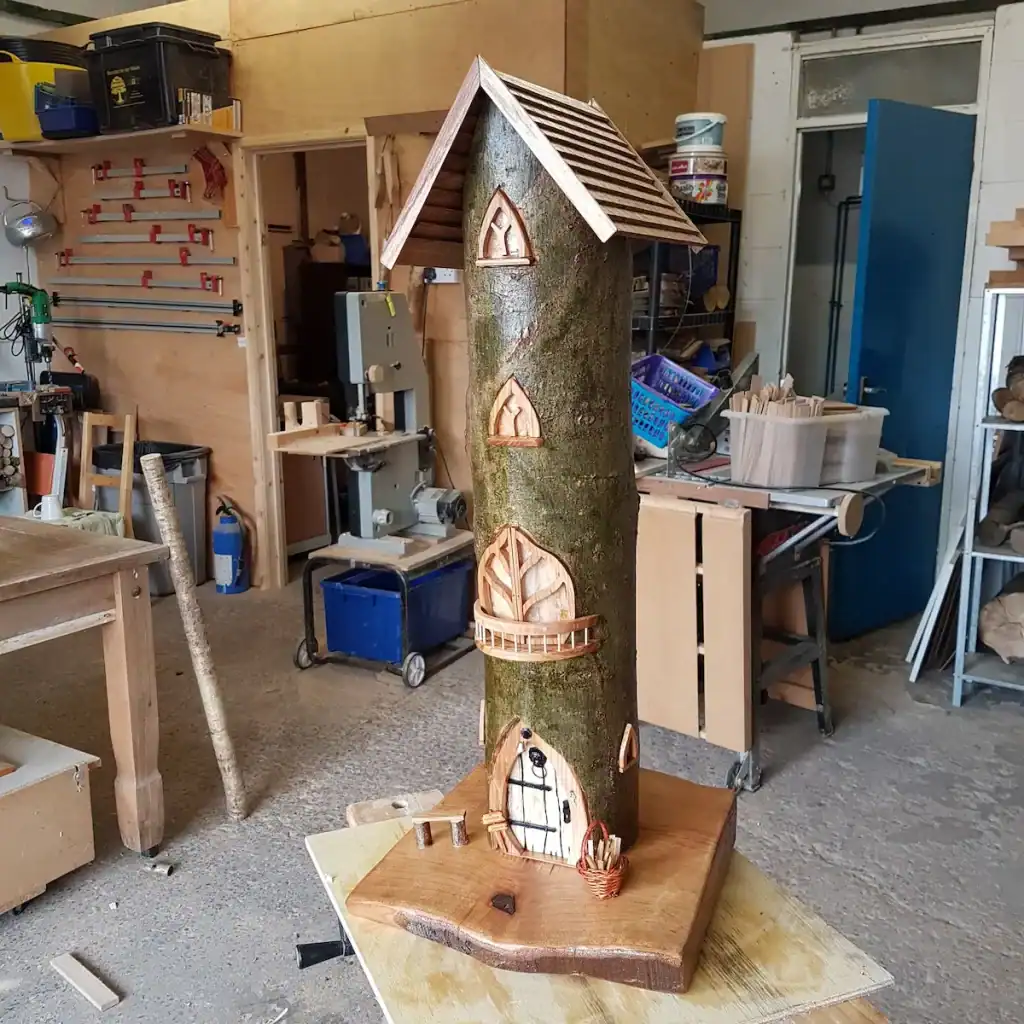 The perfect woodland house, surely it has to be home to an squirrel or mouse or some kind of woodland creature?